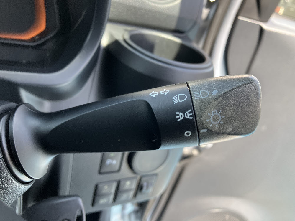 ダイハツ　ミライース　L－SAⅢ15枚目