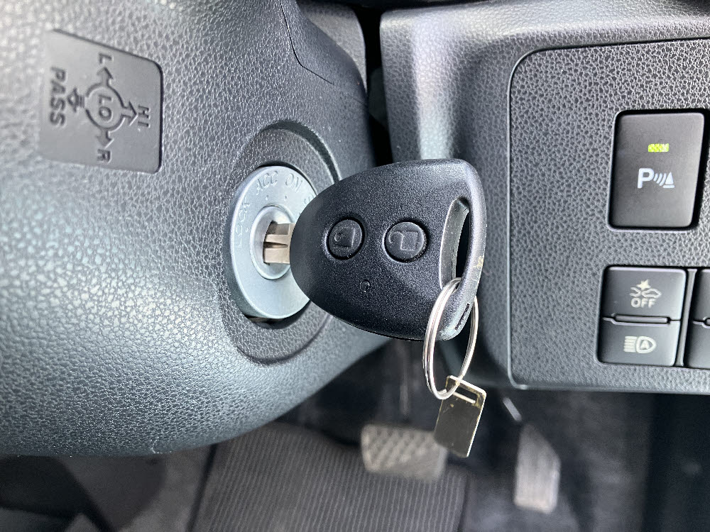 ダイハツ　ミライース　L－SAⅢ17枚目