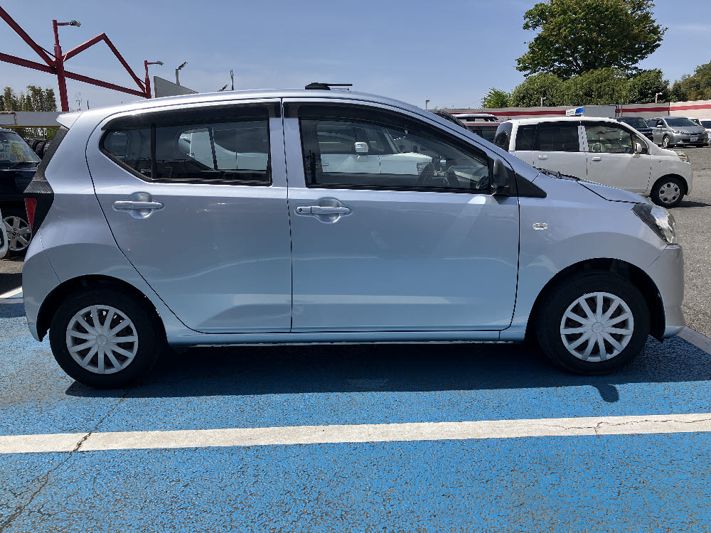 ダイハツ　ミライース　L－SAⅢ3枚目