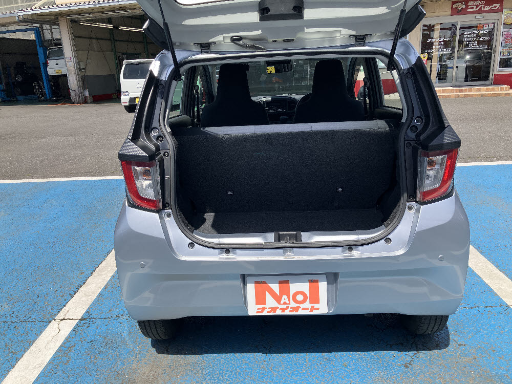 ダイハツ　ミライース　L－SAⅢ7枚目