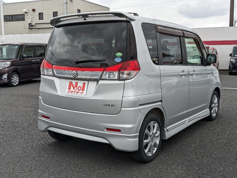 スズキ　ソリオ　X6枚目