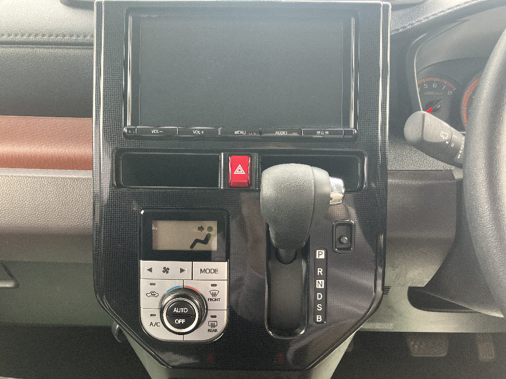 トヨタ　タンク　GS17枚目