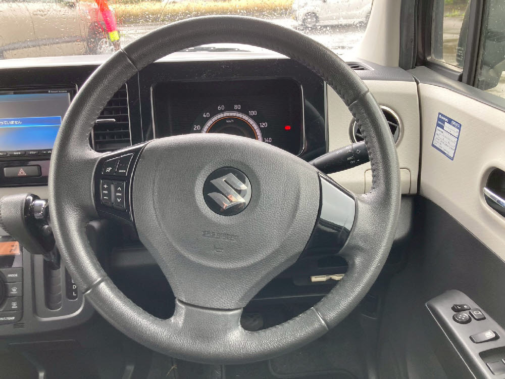 スズキ　ＭＲワゴン　Xセレクション12枚目