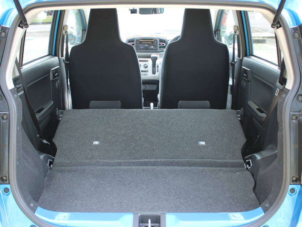 ダイハツ　ミライース　XリミテッドSAⅢ14枚目