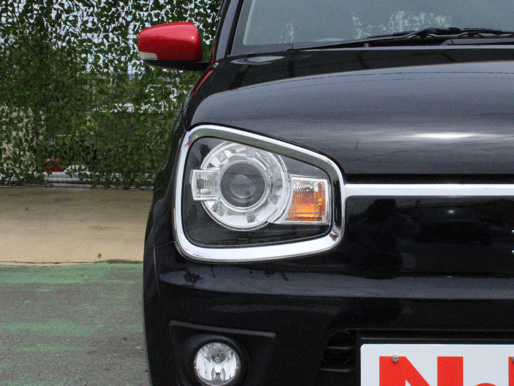 スズキ　アルトターボRS　ベースグレード9枚目