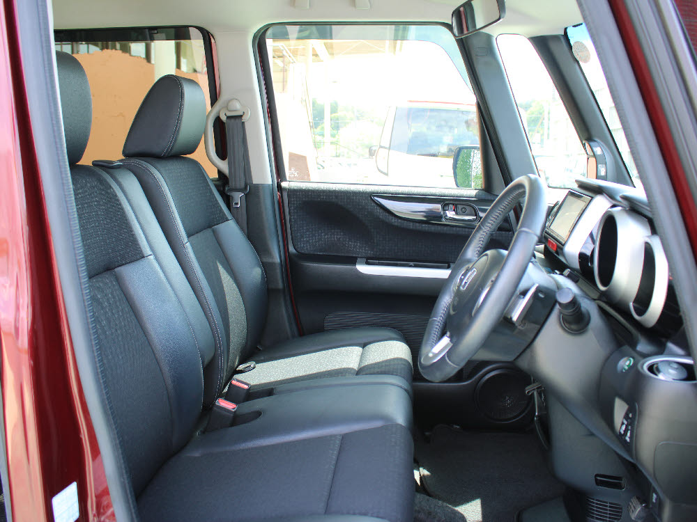 ホンダ　N BOXカスタム　G・ターボLパッケージ16枚目