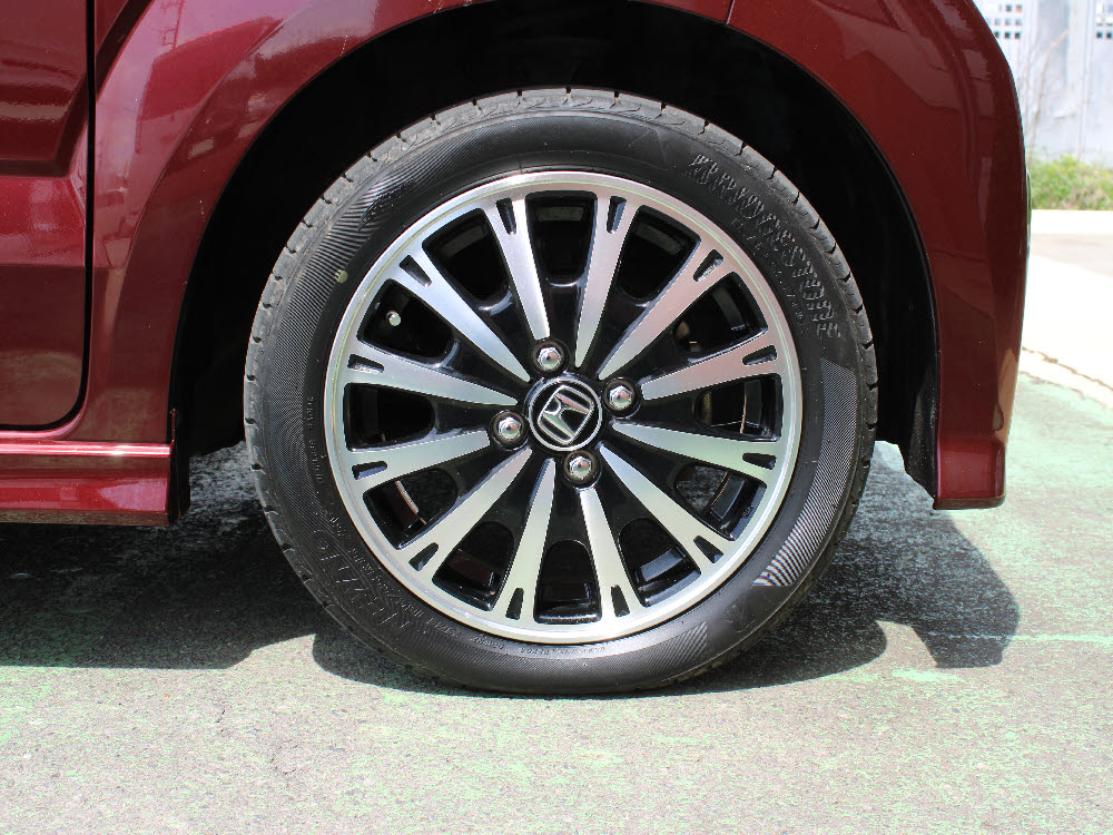 ホンダ　N BOXカスタム　G・ターボLパッケージ17枚目