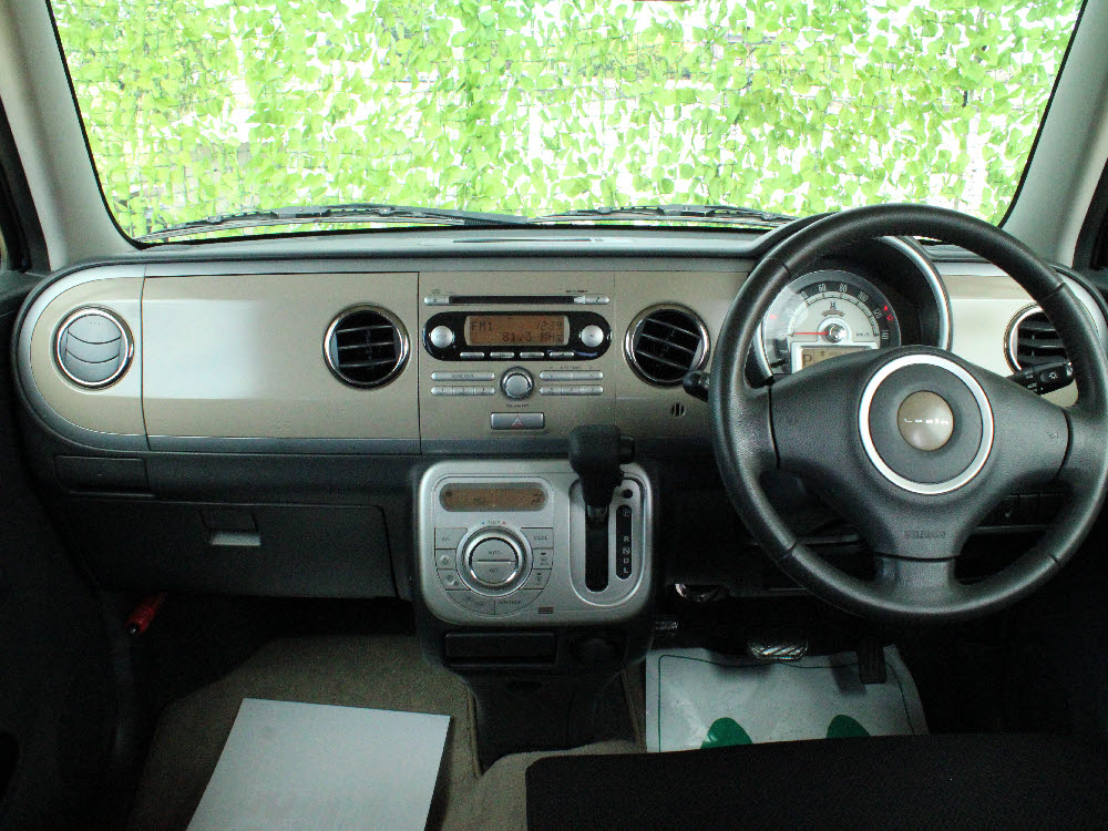 スズキ　ラパン　10thアニバーサリーLTD16枚目