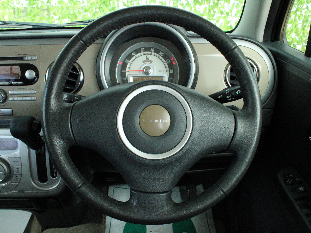 スズキ　ラパン　10thアニバーサリーLTD17枚目