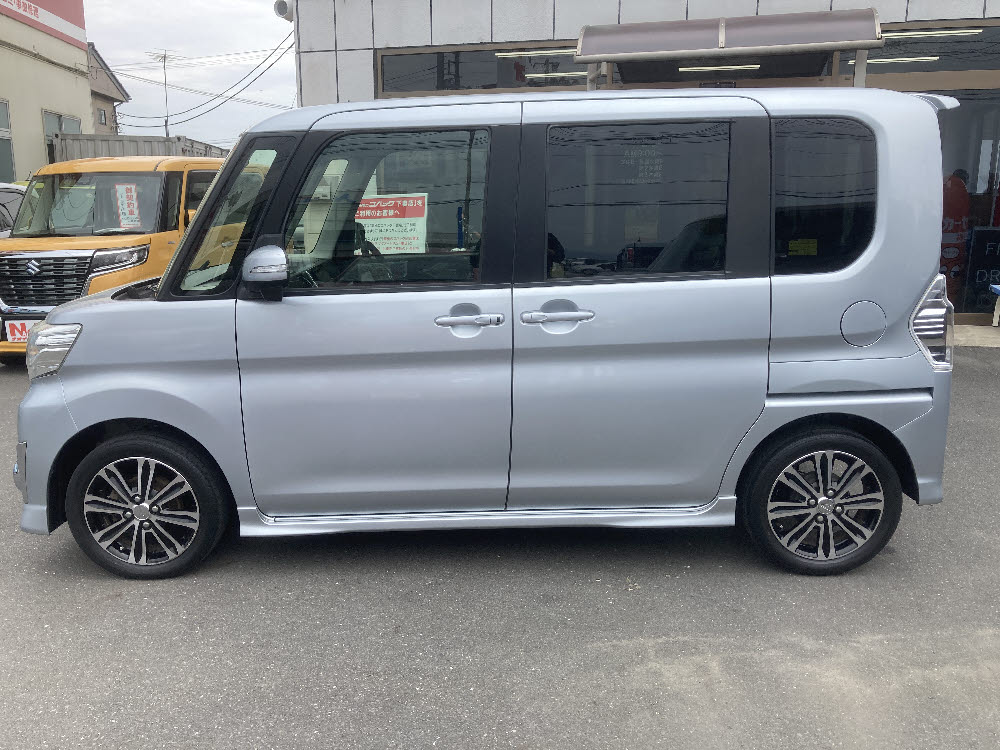 ダイハツ タントカスタム RS-SA7枚目