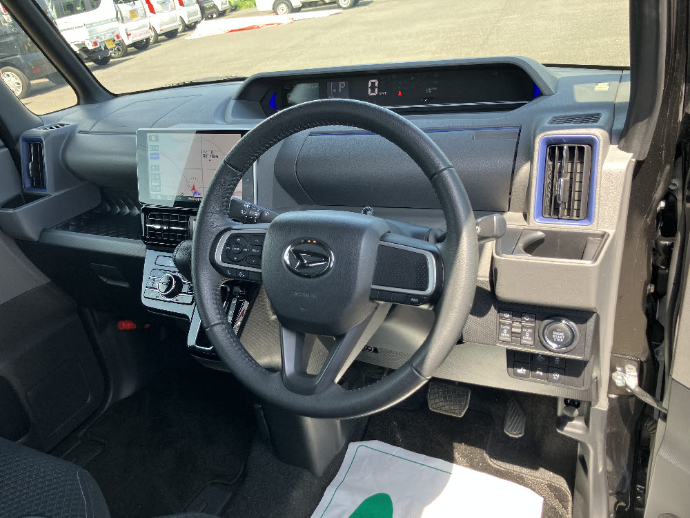 ダイハツ タントカスタム RS11枚目