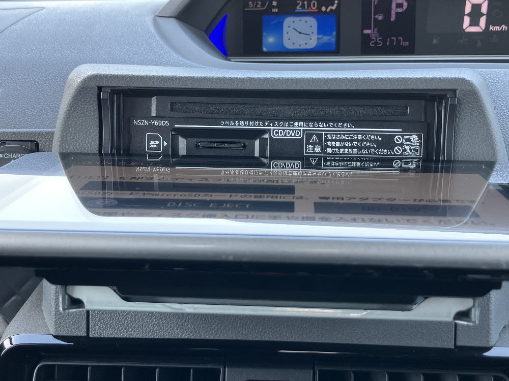 ダイハツ タントカスタム RS17枚目