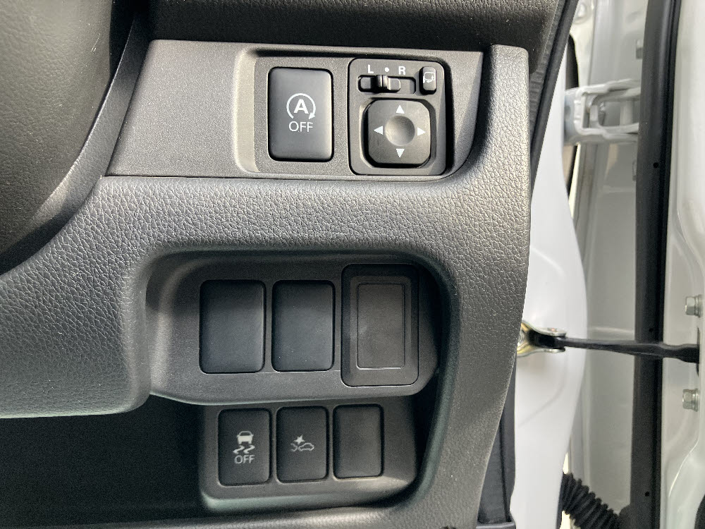 ニッサン　デイズ　ハイウェイスターXVセレクション+セーフティⅡ16枚目