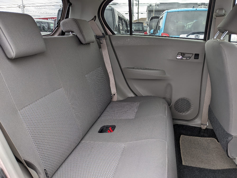 ダイハツ　ミライース　X12枚目