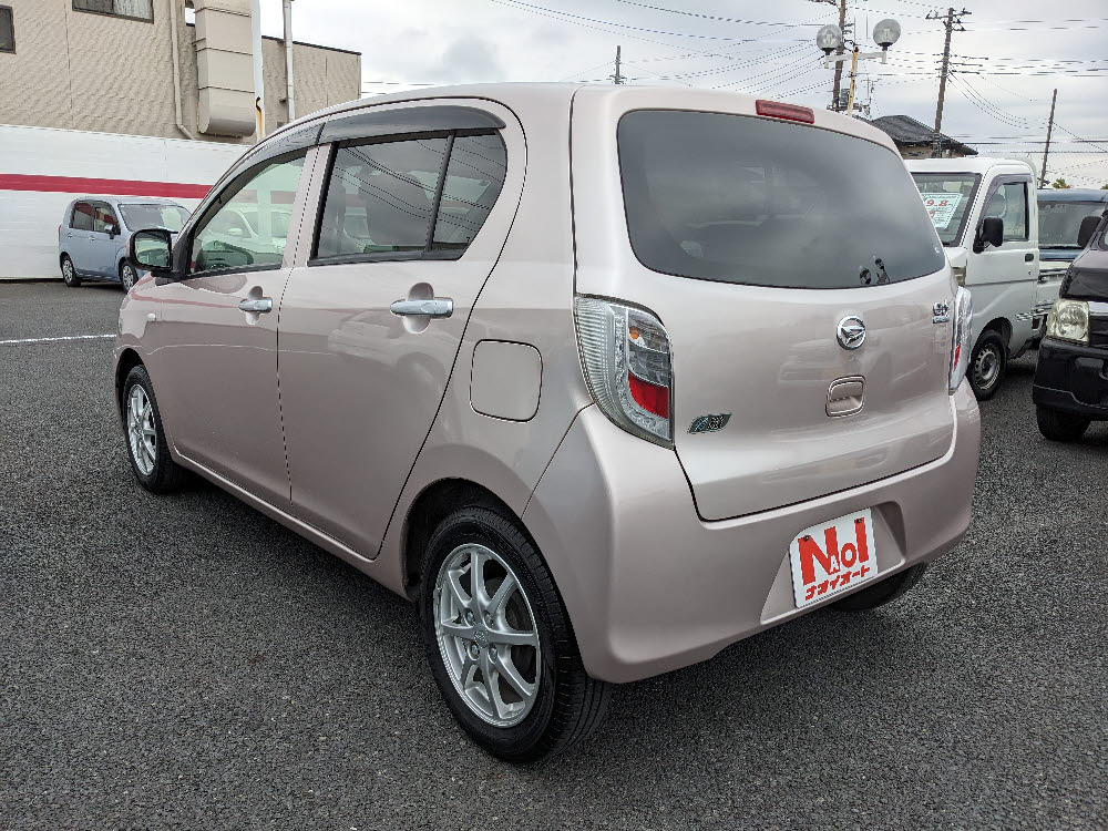 ダイハツ　ミライース　X5枚目