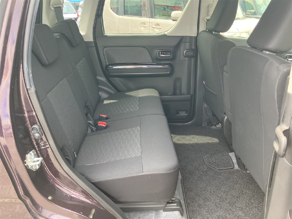 スズキ　ワゴンＲスティングレー　HVX8枚目