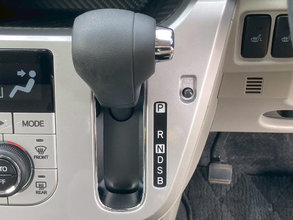 ダイハツ　キャスト スタイル　G-VS　SAⅢ（DフィルムT）17枚目