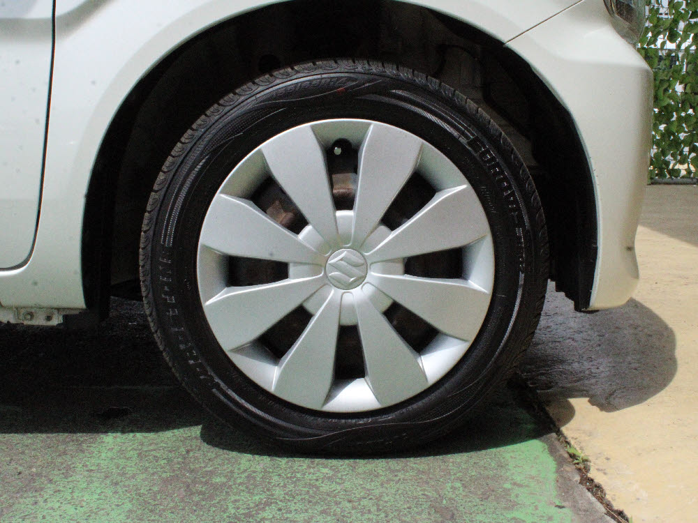 スズキ　ワゴンＲ　HYBRID　FX15枚目