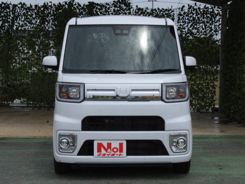 ダイハツ　ウェイク　GターボリミテッドSAⅢ1枚目