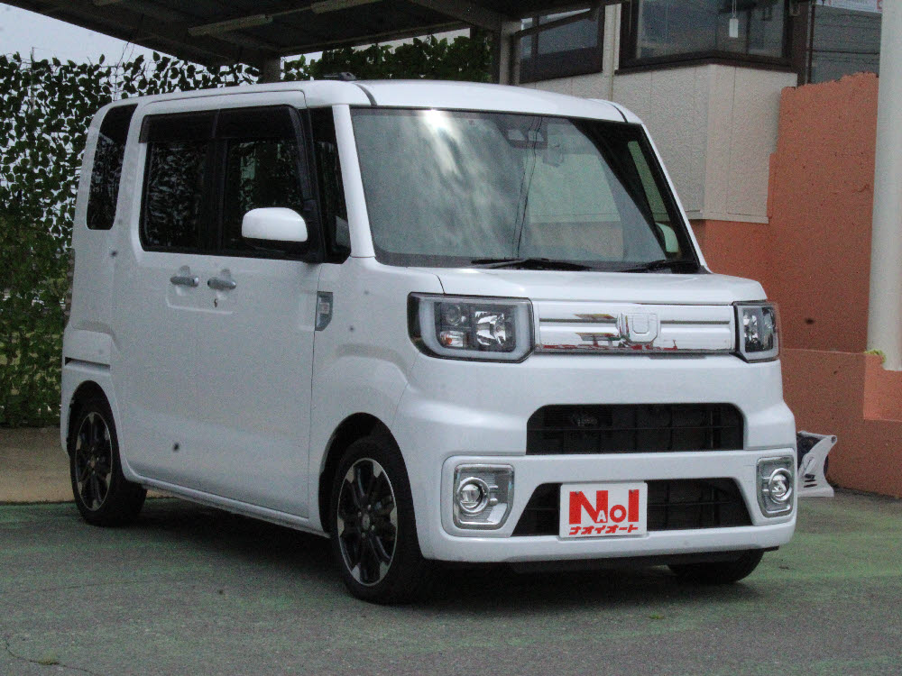 ダイハツ　ウェイク　GターボリミテッドSAⅢ2枚目