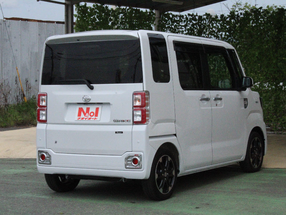 ダイハツ　ウェイク　GターボリミテッドSAⅢ4枚目