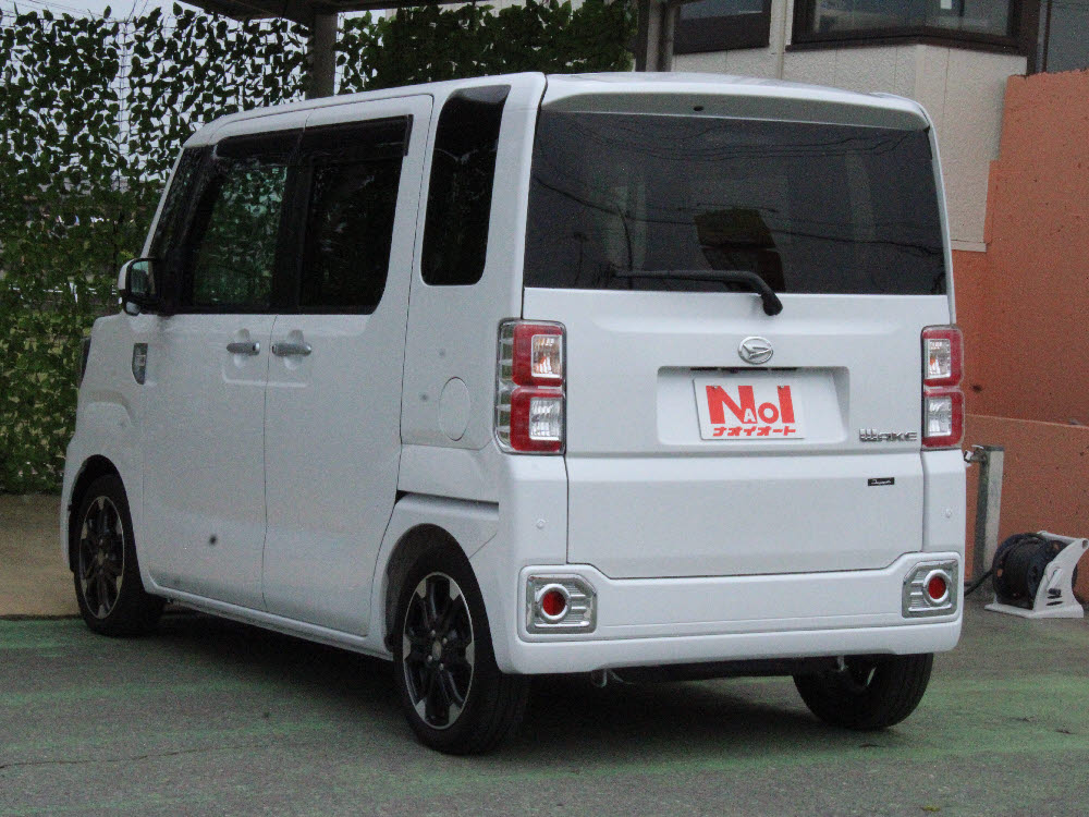 ダイハツ　ウェイク　GターボリミテッドSAⅢ6枚目