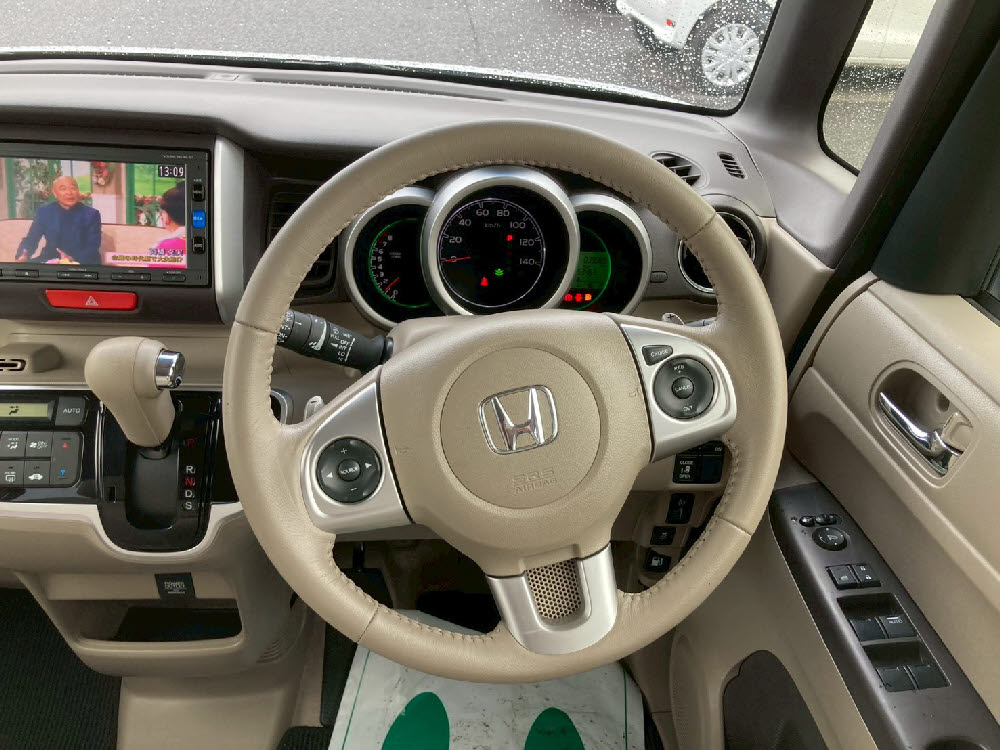 ホンダ N BOX GターボLパッケージ11枚目
