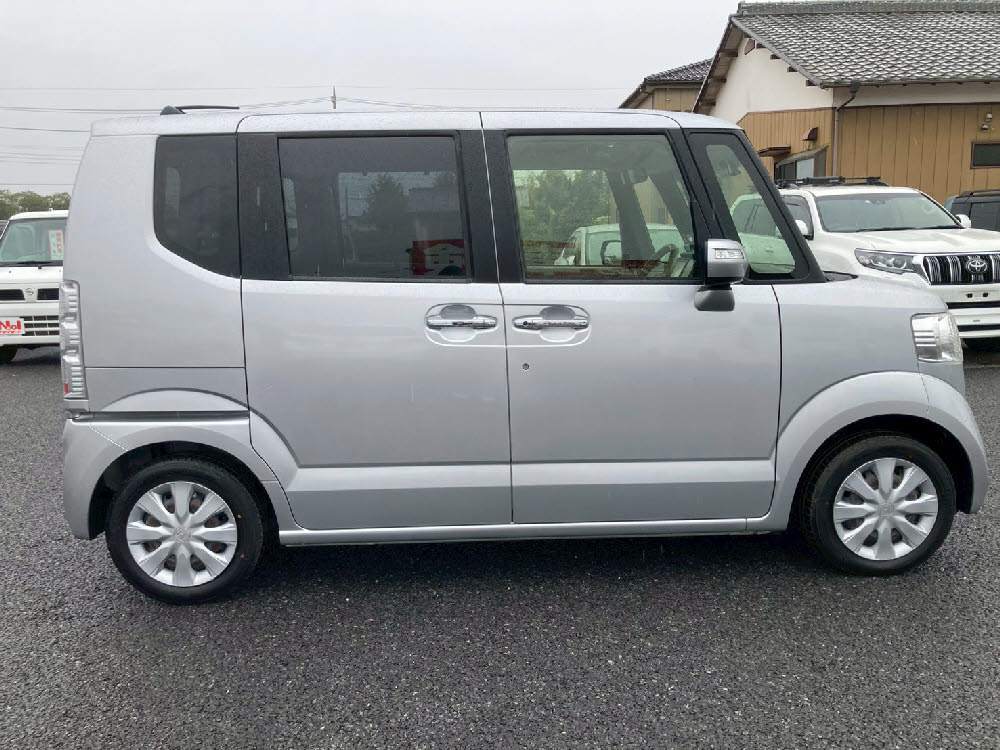 ホンダ N BOX GターボLパッケージ3枚目