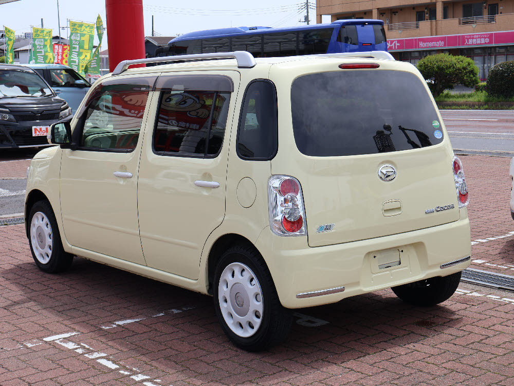 ダイハツ　ミラココア プラスX スペシャルコーデ4枚目