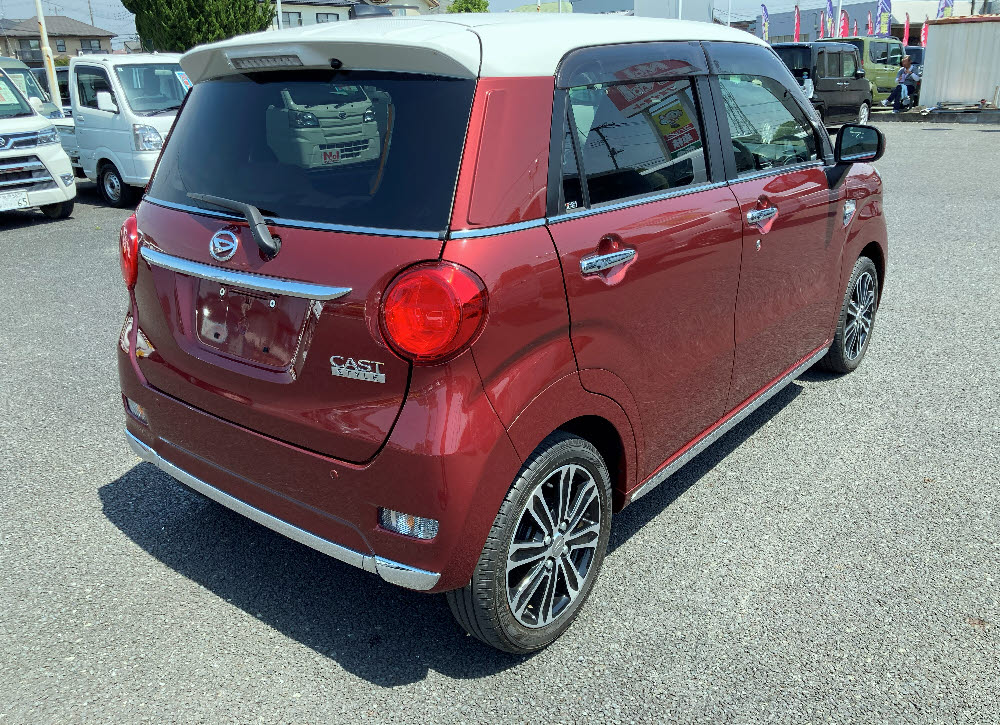 ダイハツ　キャスト　スタイルGターボSAⅢ　4枚目