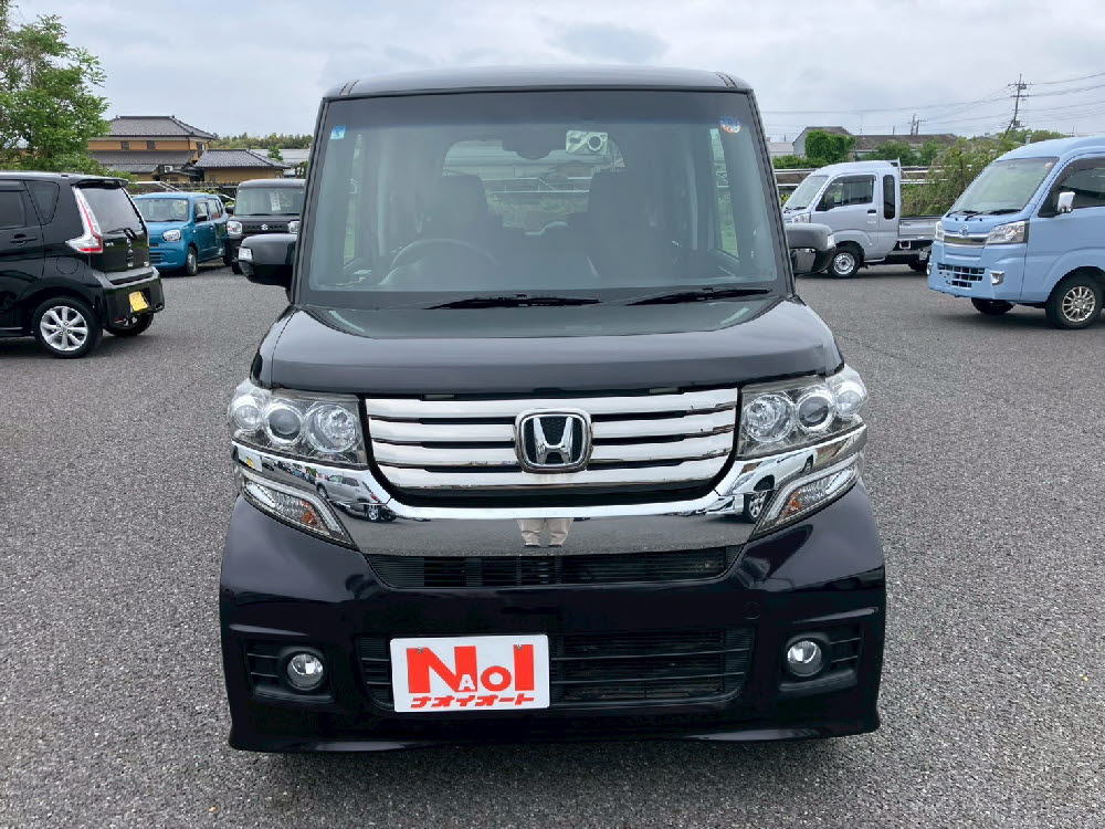 ホンダ　Ｎ ＢＯＸカスタム　GターボAパッケージ1枚目