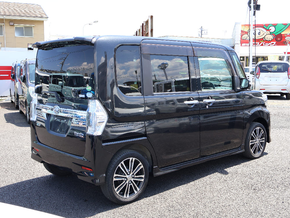 ダイハツ　タントカスタム　RS-SA3枚目