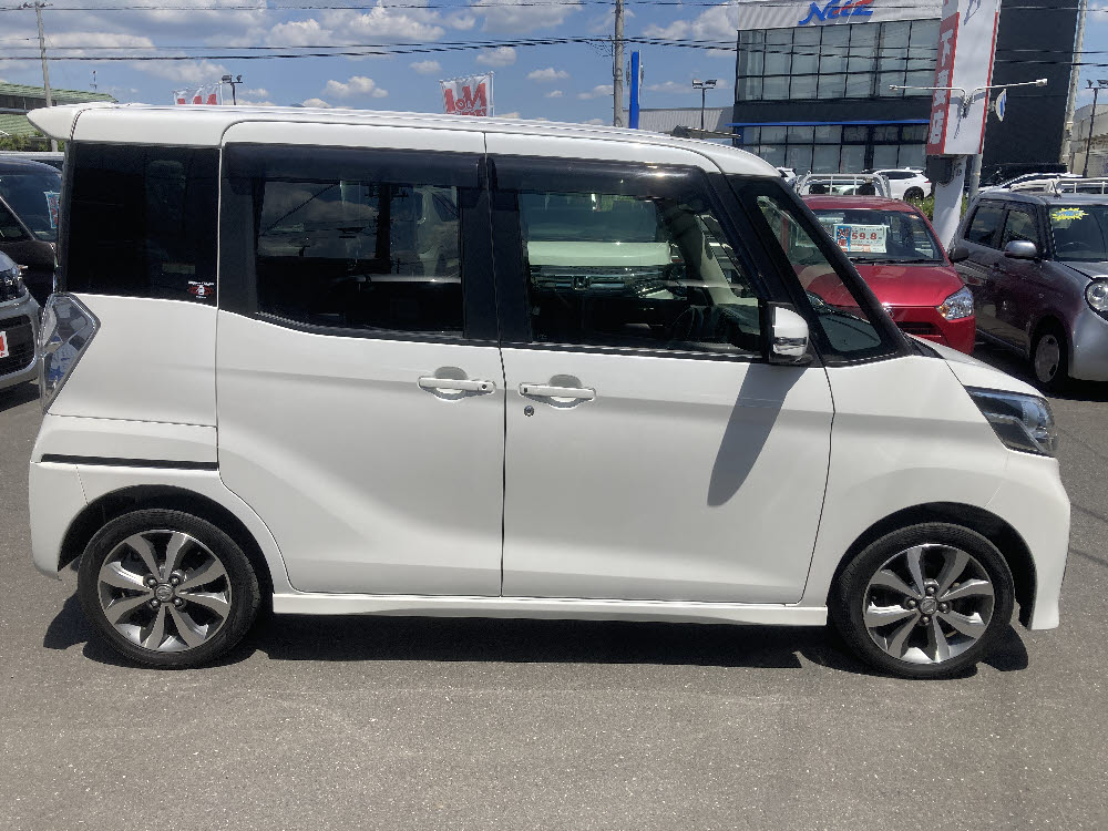 ニッサン デイズルークス ハイウェイスターXGパッケージ7枚目