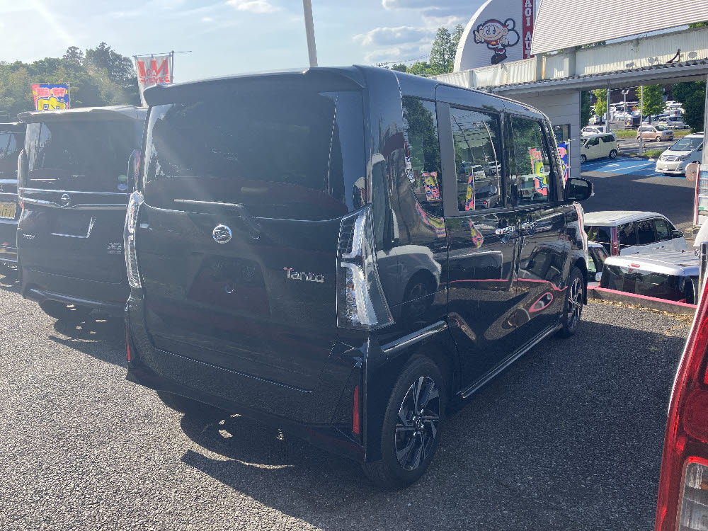ダイハツ　タントカスタム　X3枚目