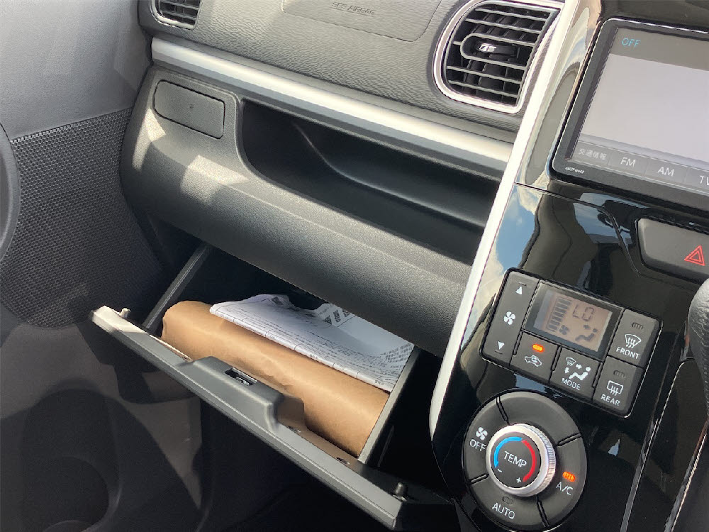 ダイハツ　タントカスタム　RS18枚目