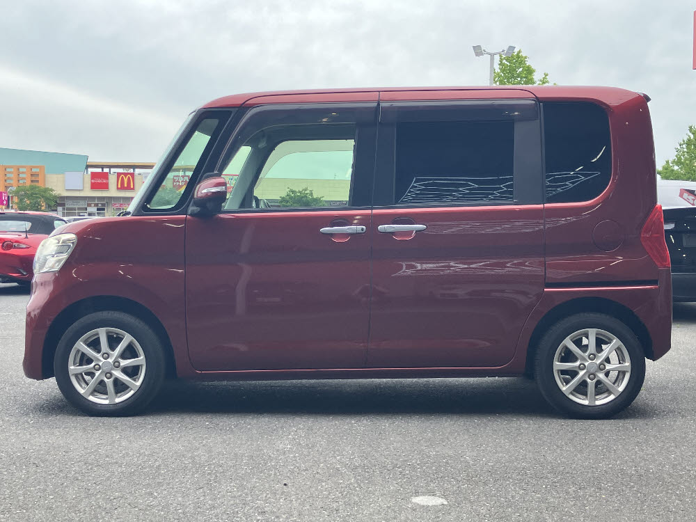 ダイハツ　タント　G-SA（8インチナビ・10.1フリップM）3枚目