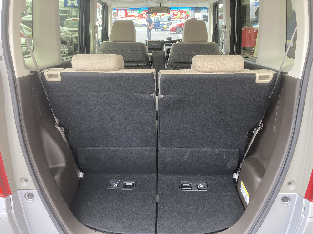 ホンダ N BOX L9枚目