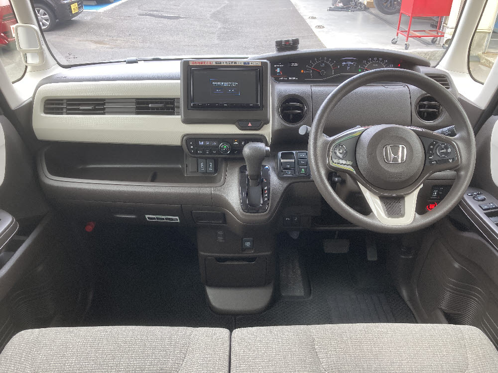 ホンダ N BOX L11枚目