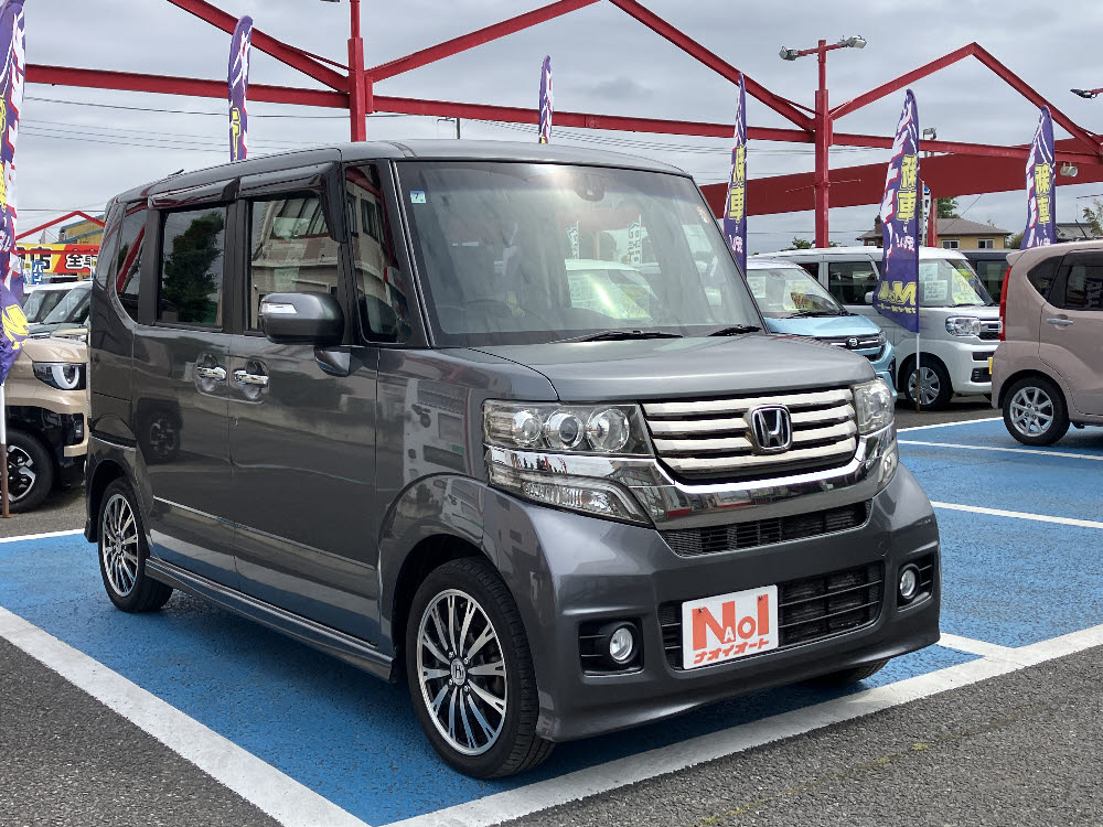 ホンダ N BOXカスタム2枚目