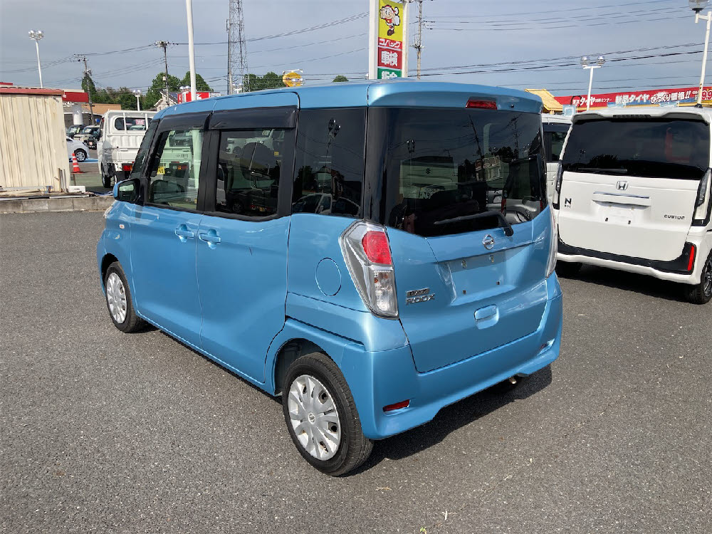 ニッサン デイズルークス S エマB5枚目
