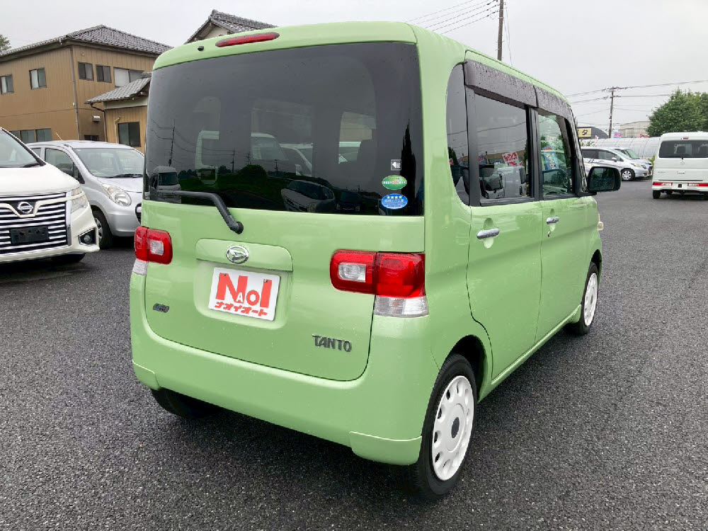 ダイハツ タント X 4枚目