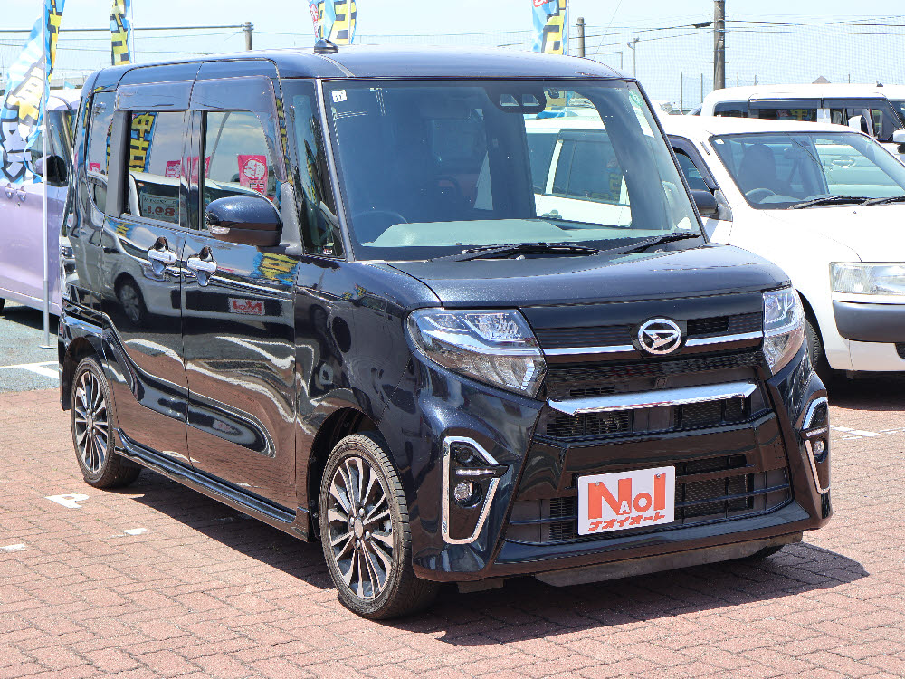 ダイハツ　タントカスタム　カスタムRS2枚目