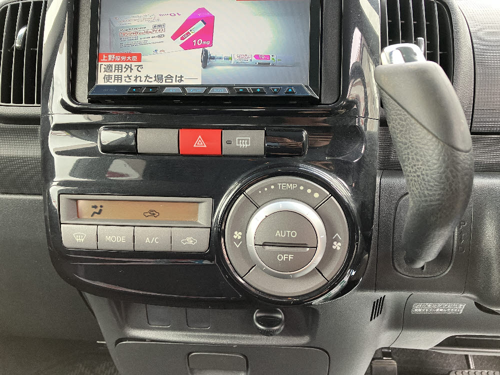 ダイハツ　タントカスタム　L16枚目