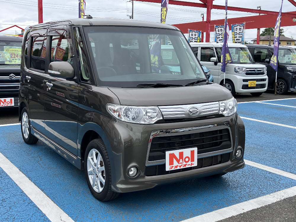ダイハツ　タントカスタム　L2枚目