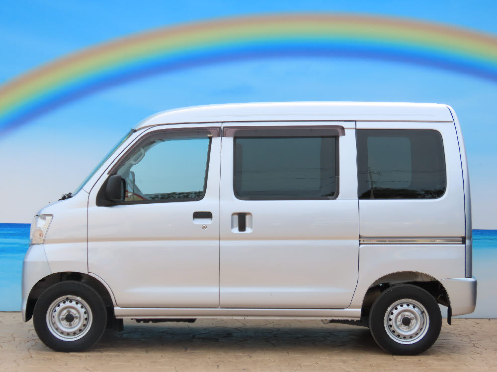 トヨタ ピクシスバン デラックス7枚目