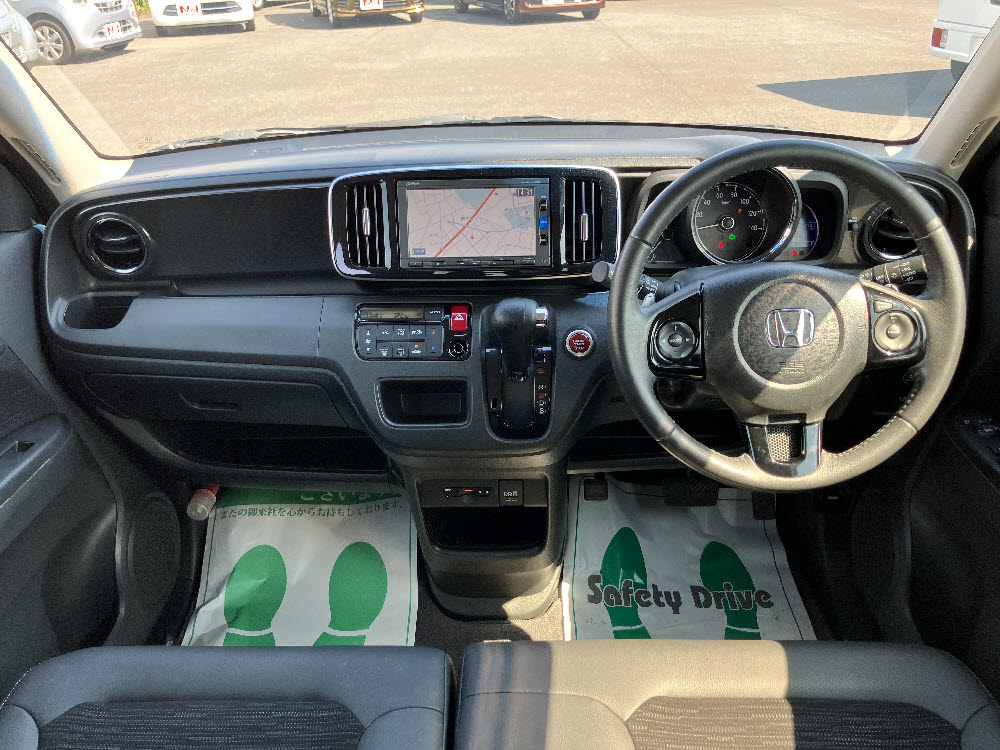 ホンダ N ONE プレミアムツアラーLD12枚目