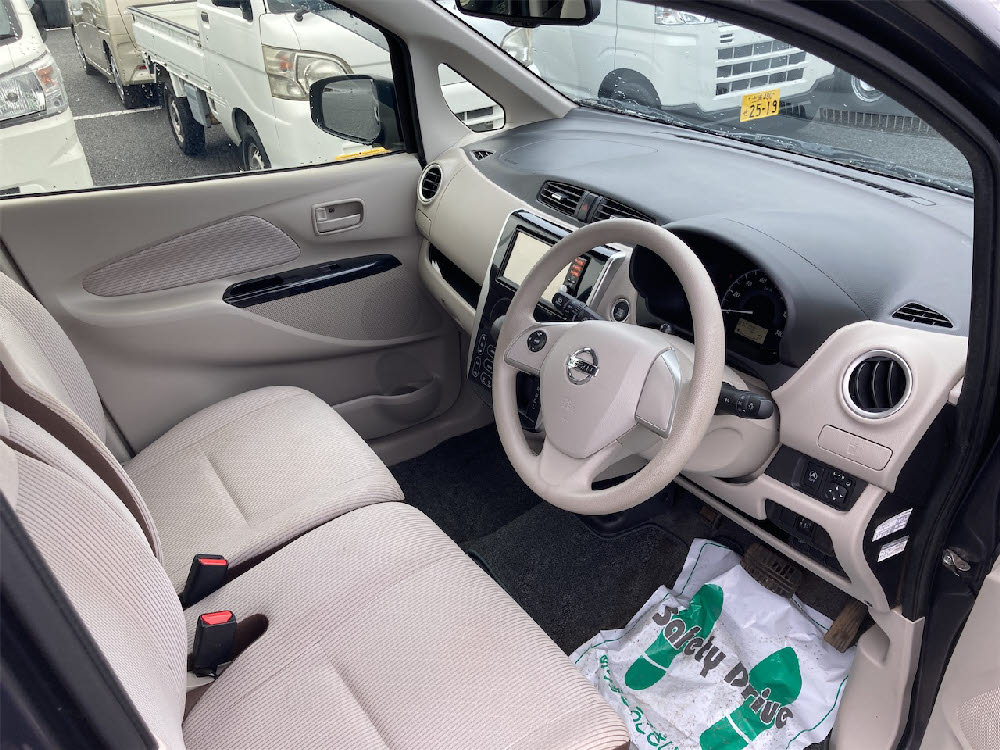 ニッサン　デイズ　X10枚目