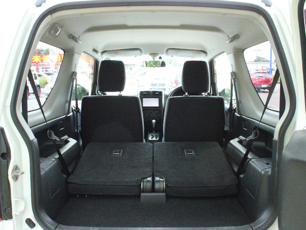 スズキ　ジムニー　XC　4WD13枚目