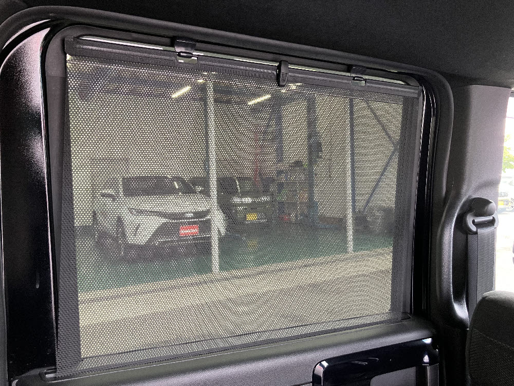 ホンダ　Ｎ ＢＯＸカスタム　L12枚目