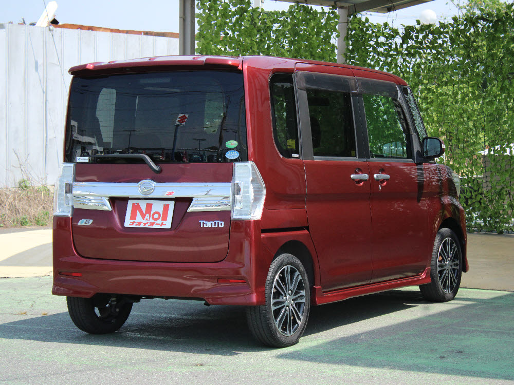 ダイハツ タントカスタム RS-SA4枚目